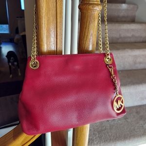 Michael Kors Jet Set Chain Medium Messenger